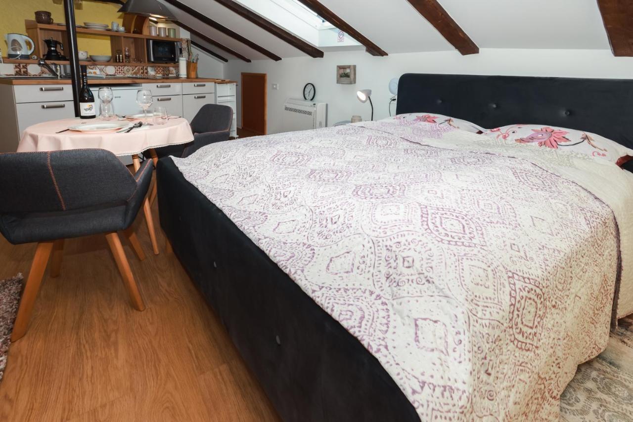 Apartmani Nad Voltun Kastav Eksteriør billede