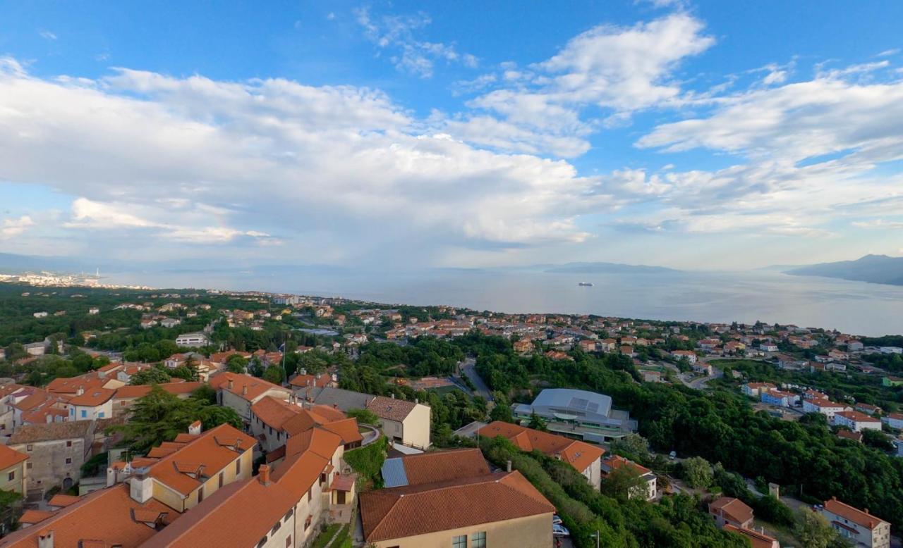 Apartmani Nad Voltun Kastav Eksteriør billede
